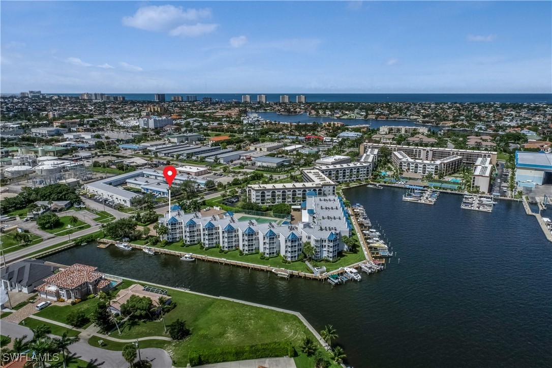 2 Bed Waterfront Home for Sale in Marco Island, photo 27