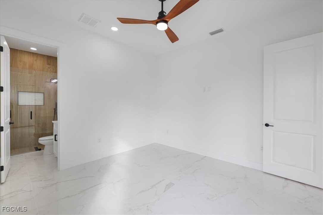 3 Bed SingleFamilyResidence for Sale in Port Charlotte, photo 27