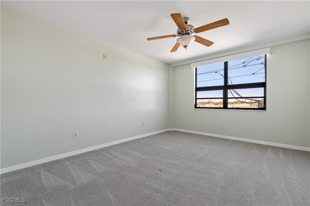 2 Bed Waterfront Home for Sale in Cape Coral, photo 27