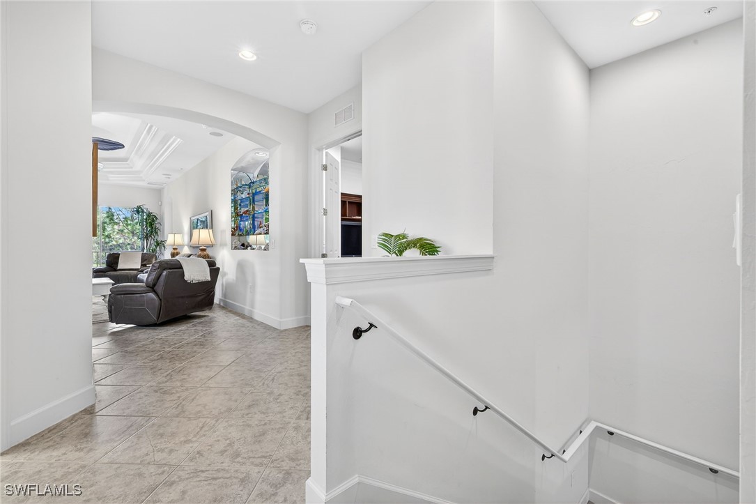 3 Bed Condominium for Sale in Somerset, photo 27