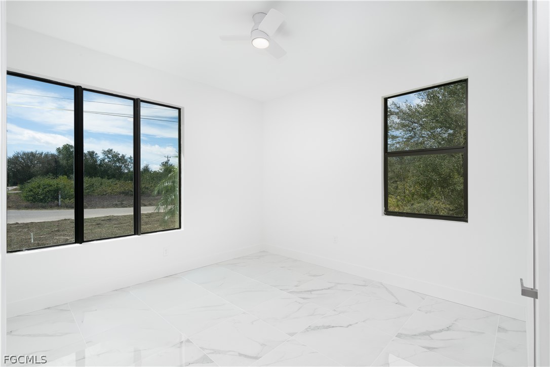 4 Bed Waterfront Home for Sale in Mirror Lakes, photo 27