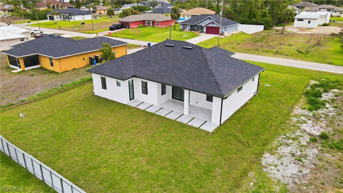 3 Bed SingleFamilyResidence for Sale in Lehigh Acres, photo 27