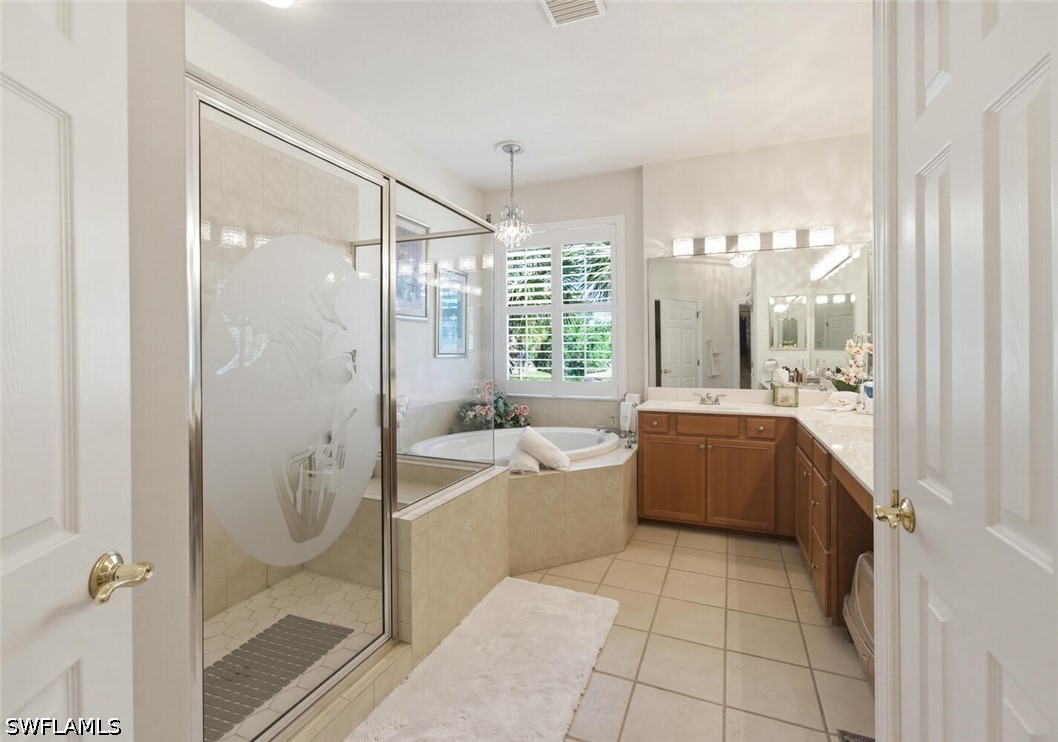 3 Bed Condominium for Sale in Juliana Village, photo 27