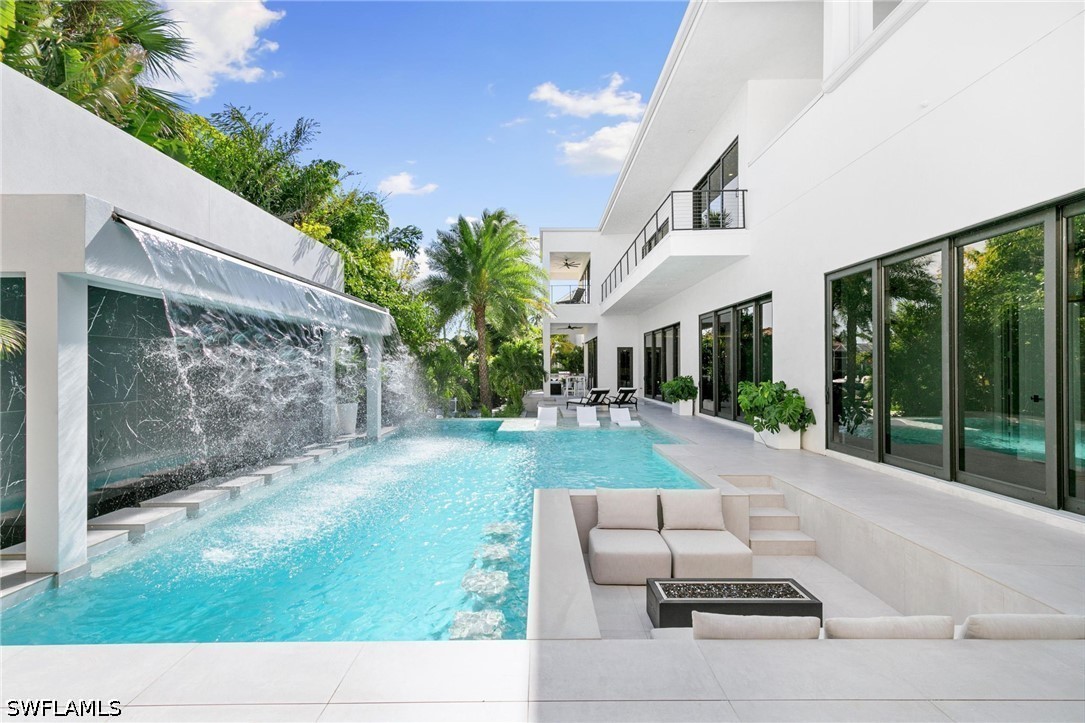 5 Bed Pool Home for Sale in Marco Island, photo 27