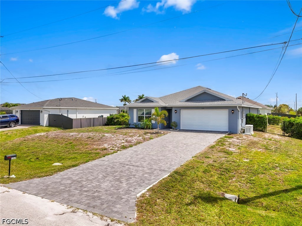 3 Bed SingleFamilyResidence for Sale in Cape Coral, photo 27