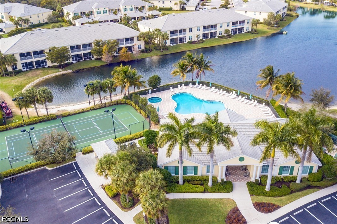 2 Bed Waterfront Home for Sale in Fort Myers, photo 27