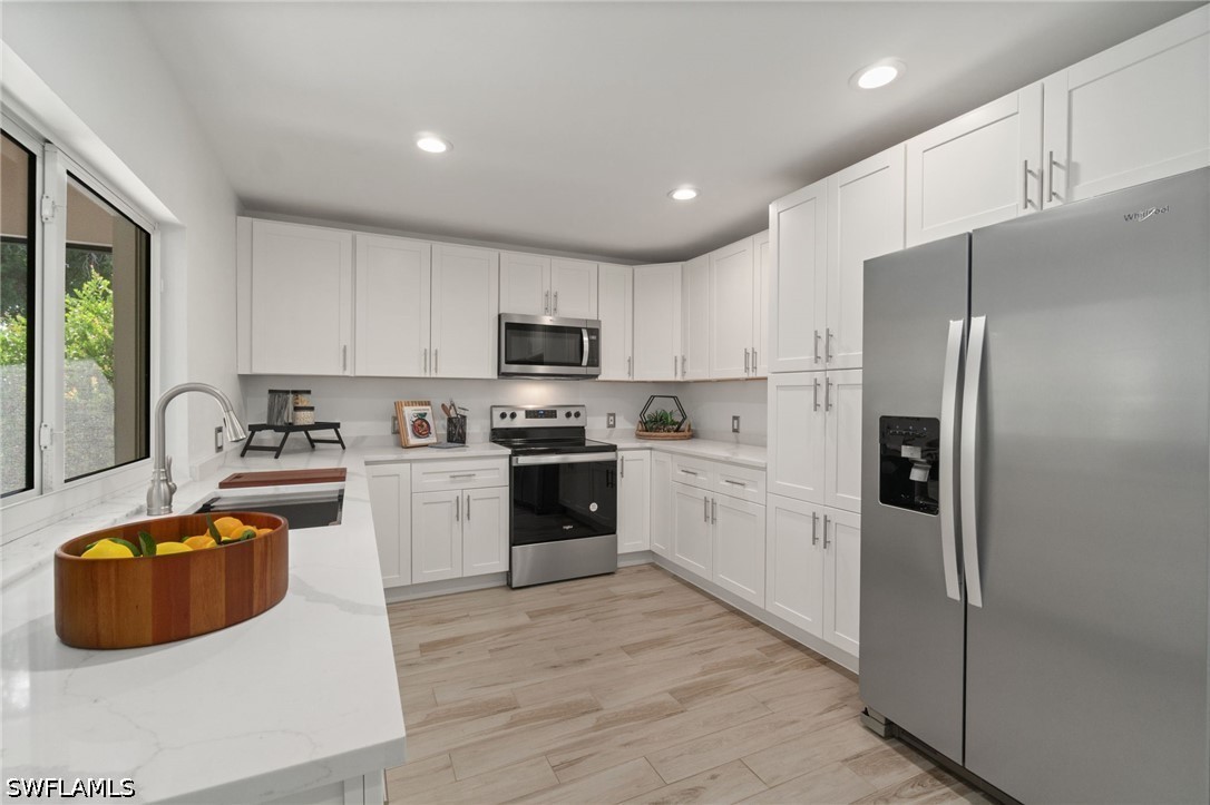 2 Bed SingleFamilyResidence for Sale in Estero, photo 27