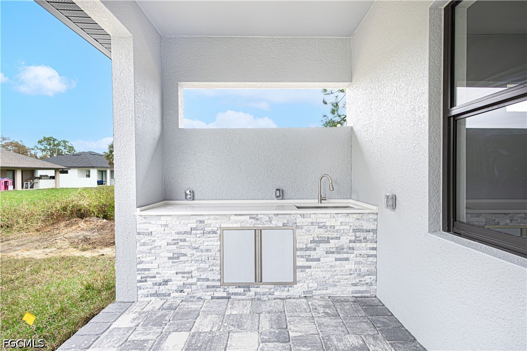 3 Bed SingleFamilyResidence for Sale in Lehigh Acres, photo 27