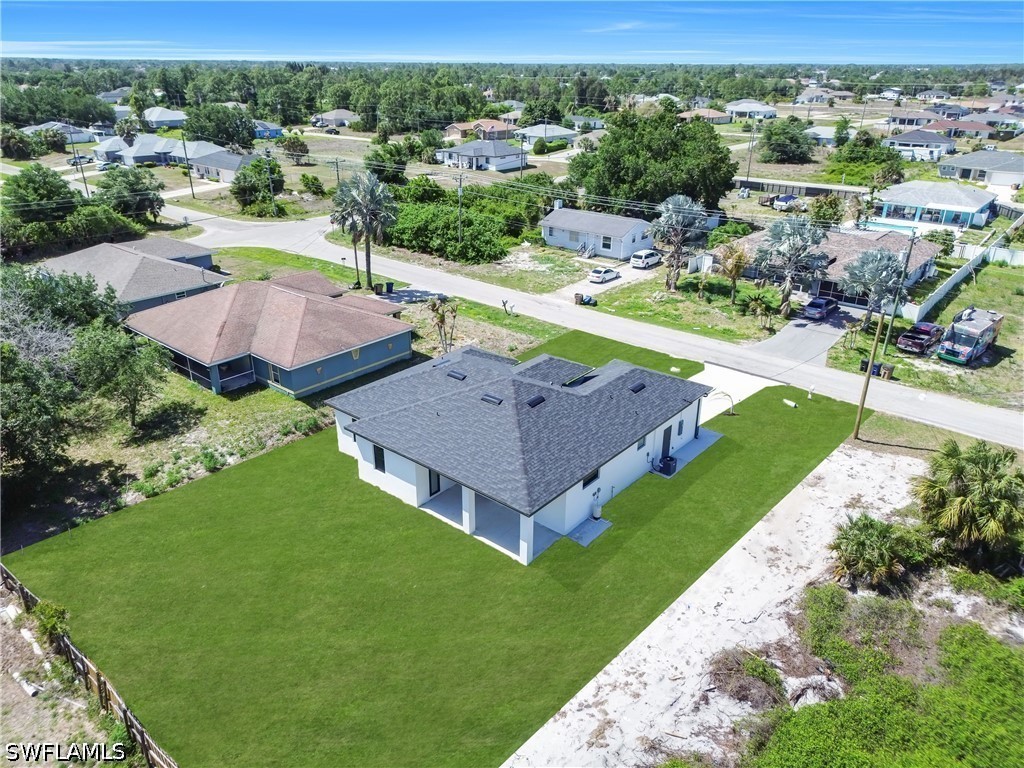 3 Bed SingleFamilyResidence for Sale in Lehigh Acres, photo 27
