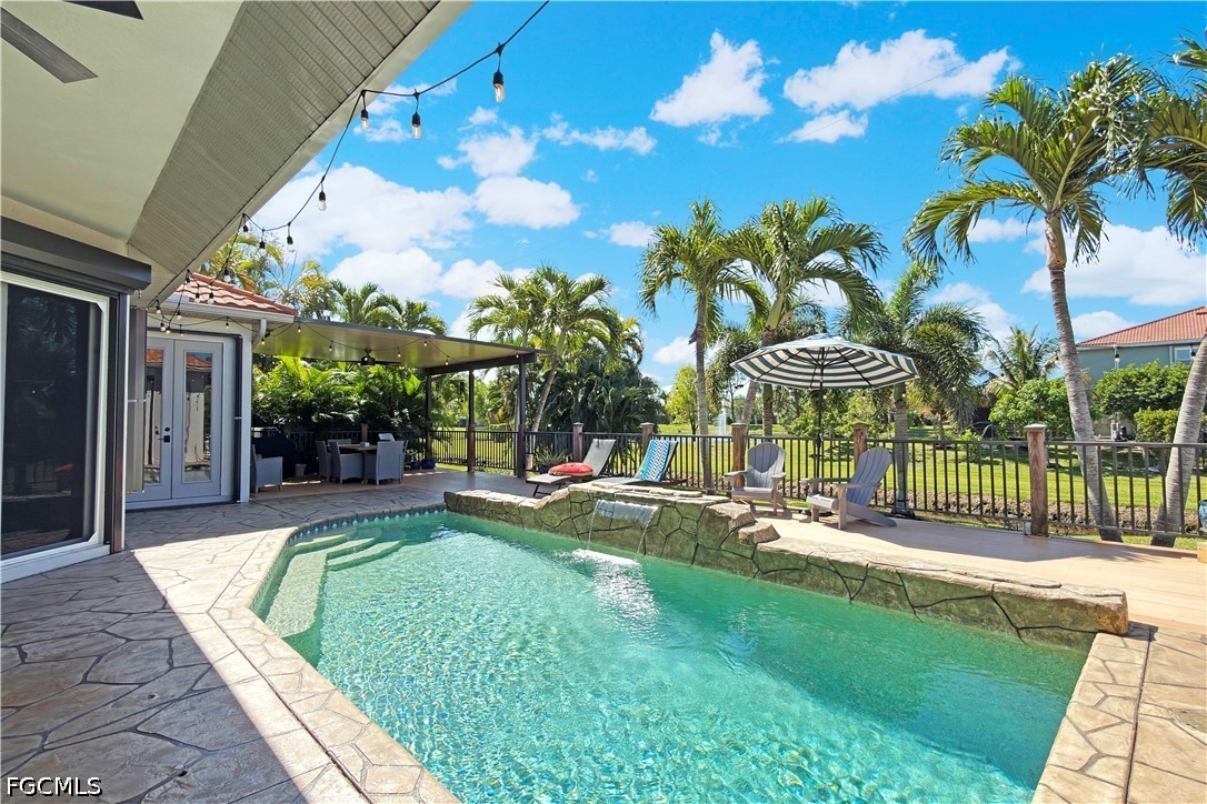 3 Bed Pool Home for Sale in Stonebridge South, photo 27