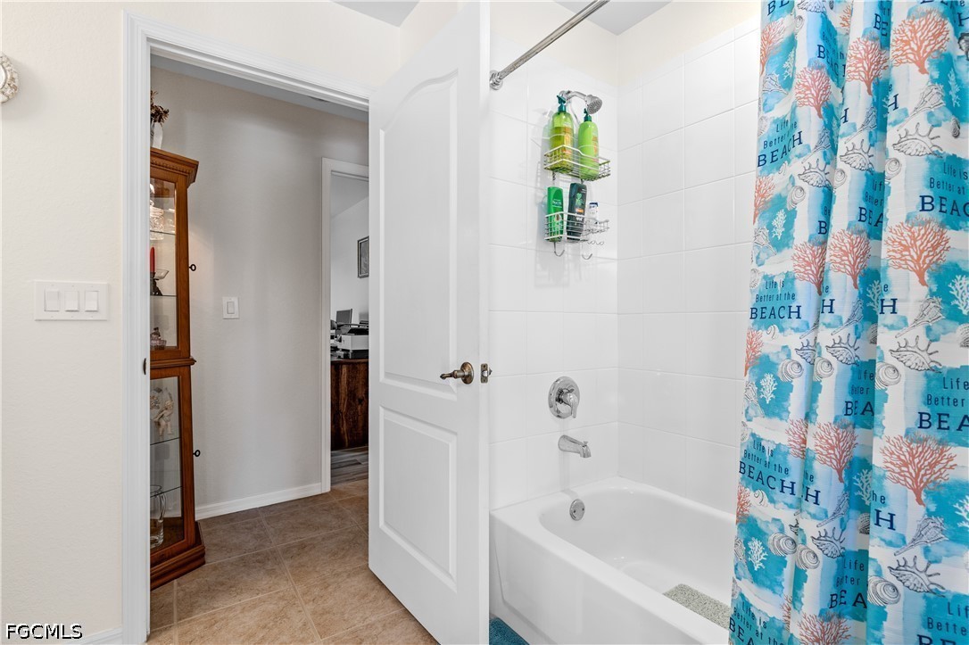 4 Bed Pool Home for Sale in Cape Coral, photo 27