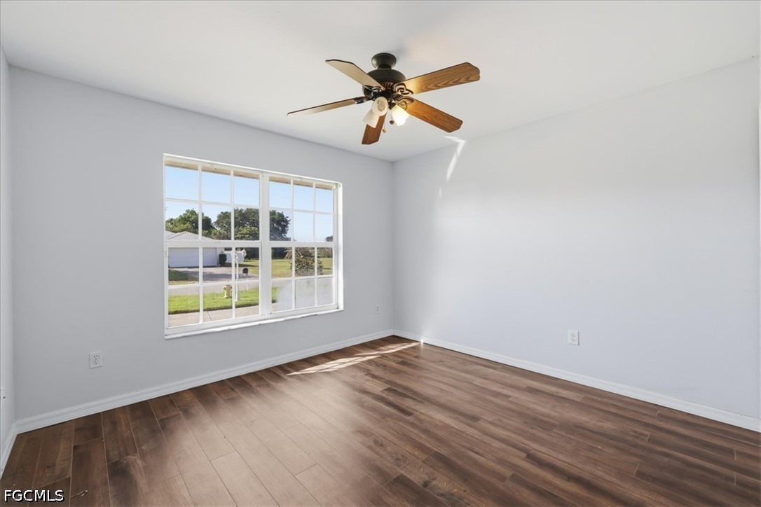 4 Bed SingleFamilyResidence for Sale in Laurel Oaks, photo 27