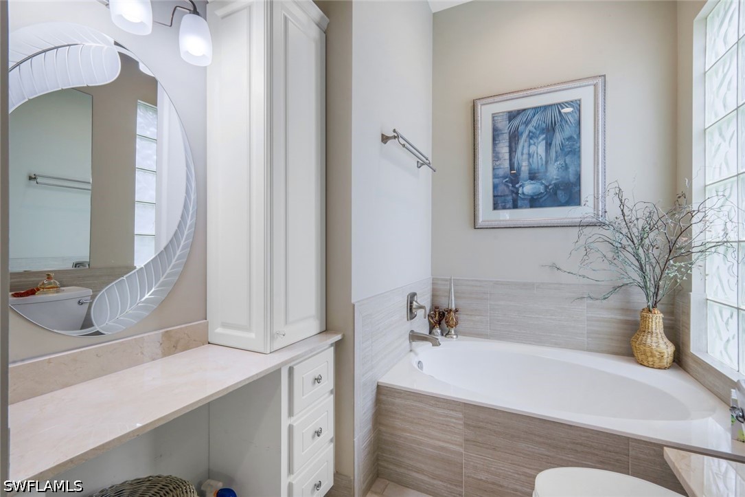 4 Bed Pool Home for Sale in Island Walk, photo 27
