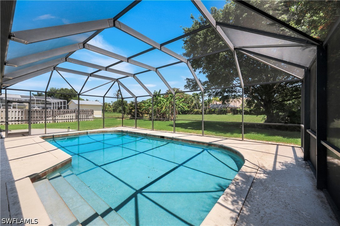 3 Bed Pool Home for Sale in Palm River Estates, photo 27