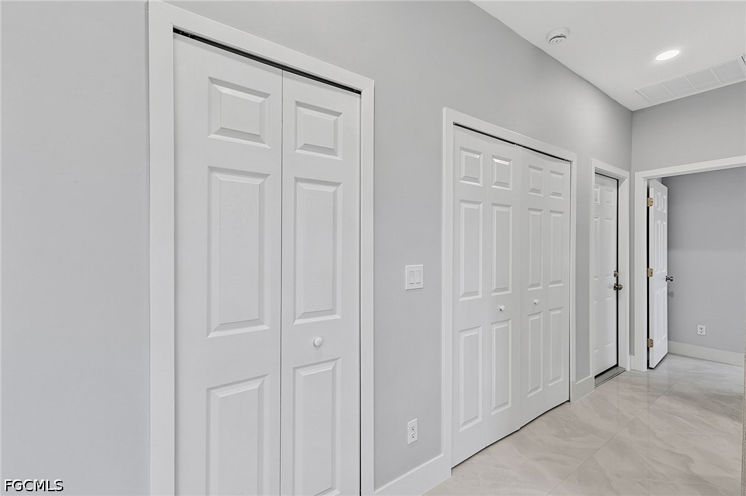 3 Bed SingleFamilyResidence for Sale in Lehigh Acres, photo 27