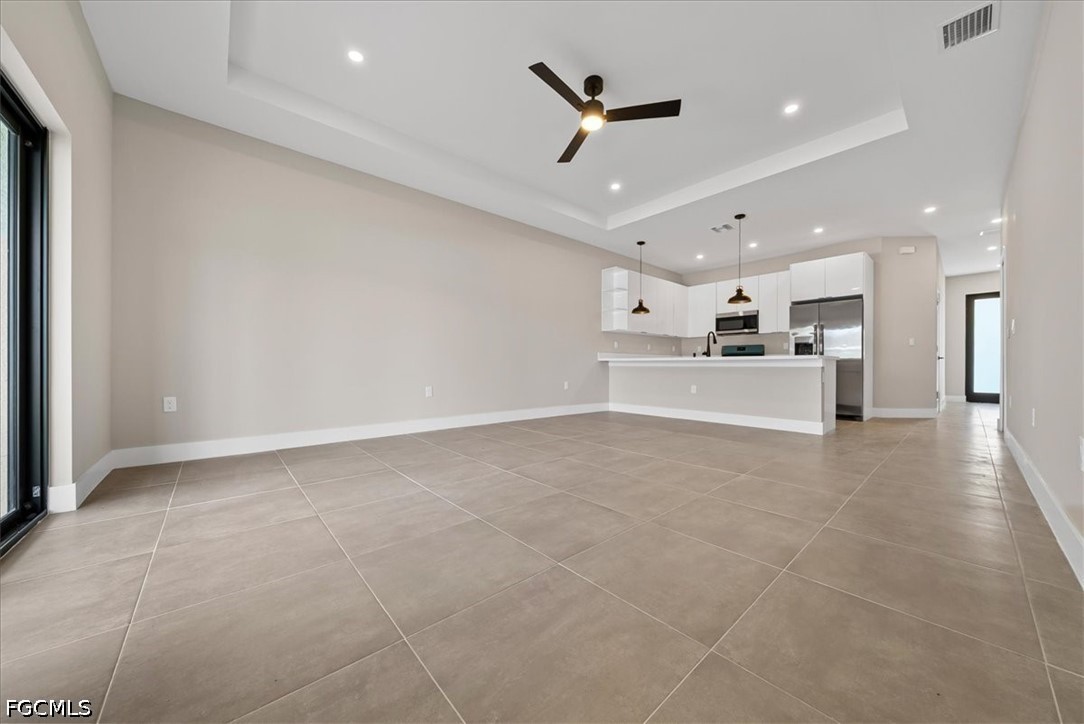 6 Bed Duplex for Sale in Lehigh Acres, photo 27