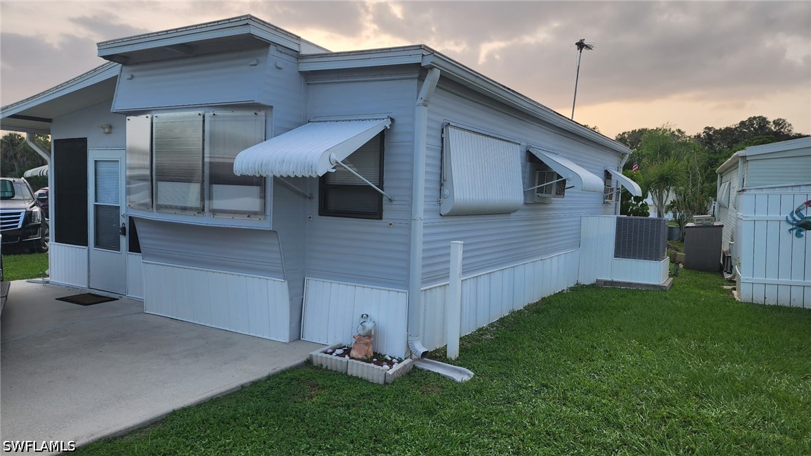 1 Bed ManufacturedHome for Sale in Naples, photo 27