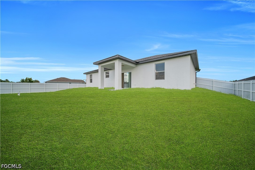 3 Bed SingleFamilyResidence for Sale in Acreage, photo 27