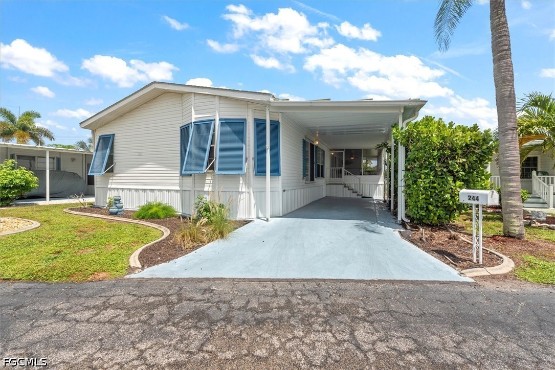 3 Bed ManufacturedHome for Sale in Fort Myers, photo 27
