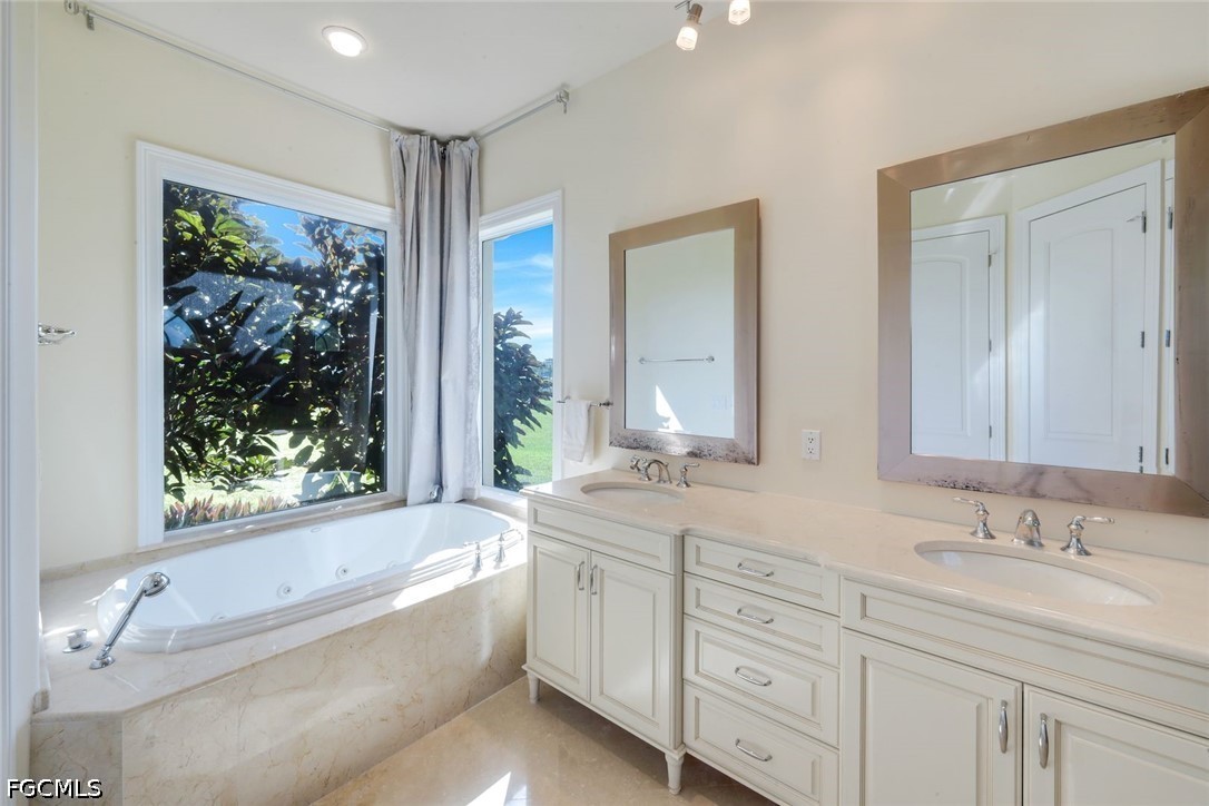 6 Bed Pool Home for Sale in Estero, photo 27