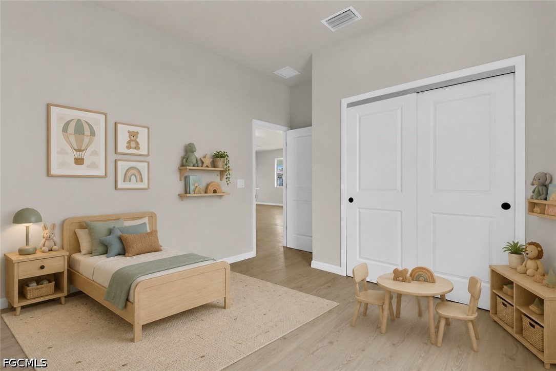 4 Bed SingleFamilyResidence for Sale in Cape Coral, photo 27