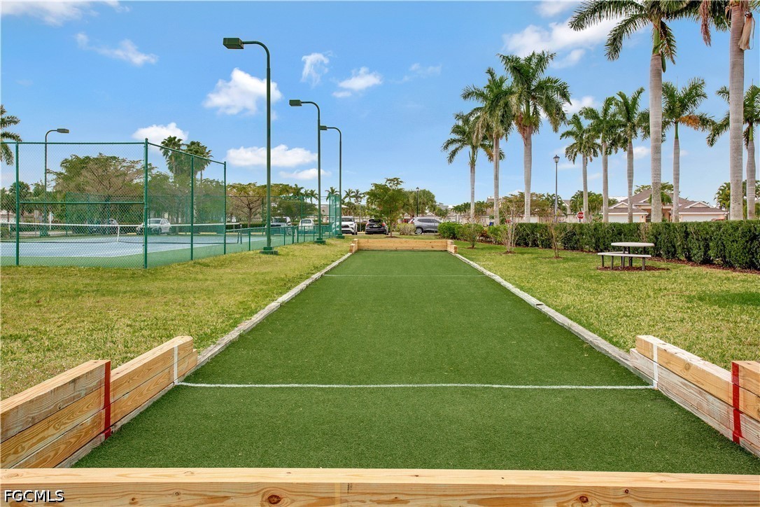 3 Bed Condominium for Sale in Liron Place, photo 27
