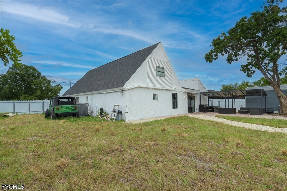3 Bed Waterfront Home for Sale in Fort Myers, photo 27