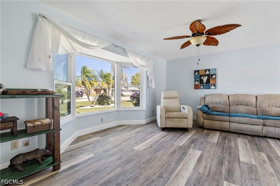 3 Bed Pool Home for Sale in Cape Coral, photo 27