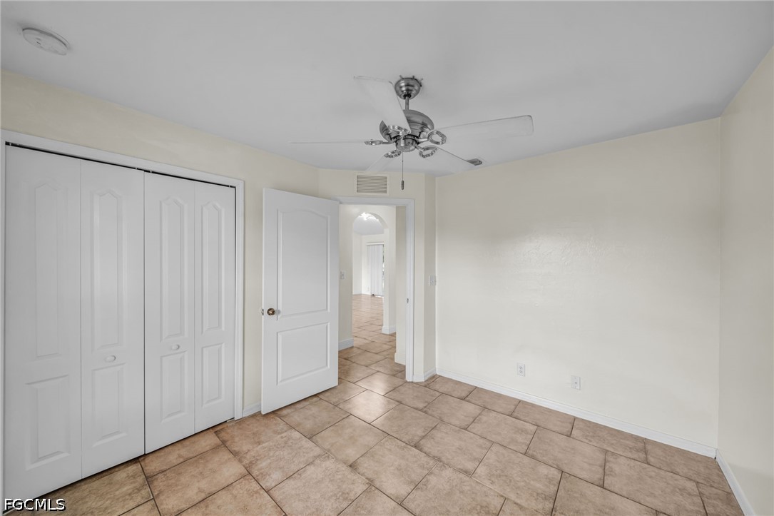 3 Bed SingleFamilyResidence for Sale in Cape Coral, photo 27