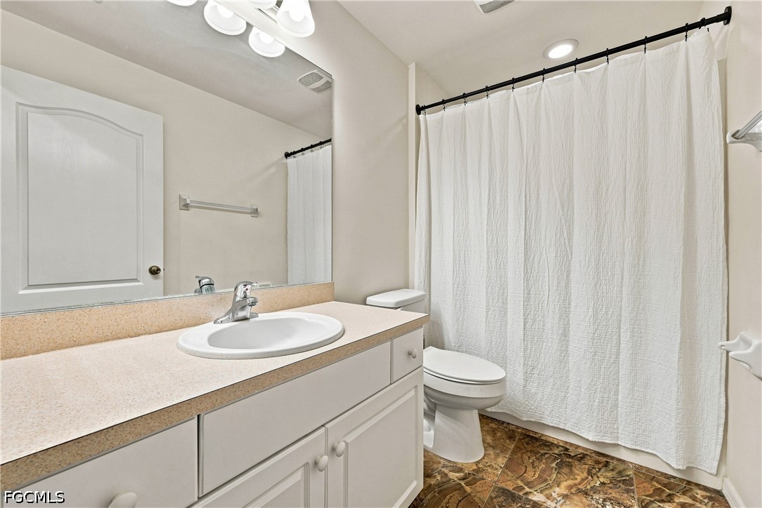 3 Bed SingleFamilyResidence for Sale in Cape Coral, photo 27