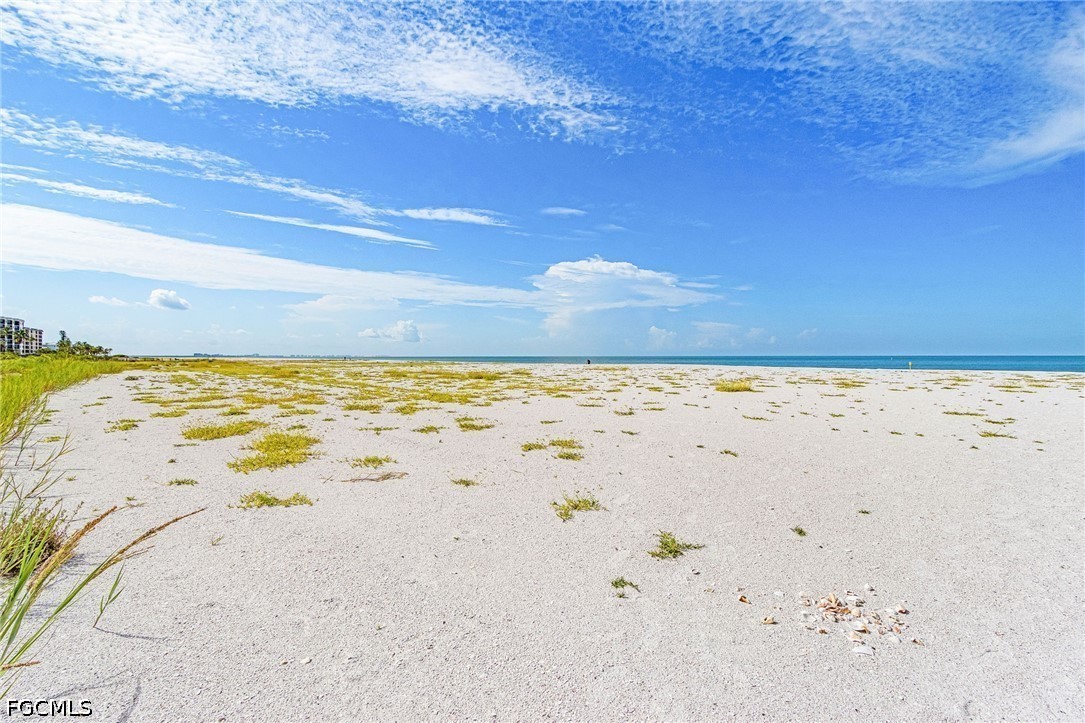 2 Bed Waterfront Home for Sale in Fort Myers Beach, photo 27