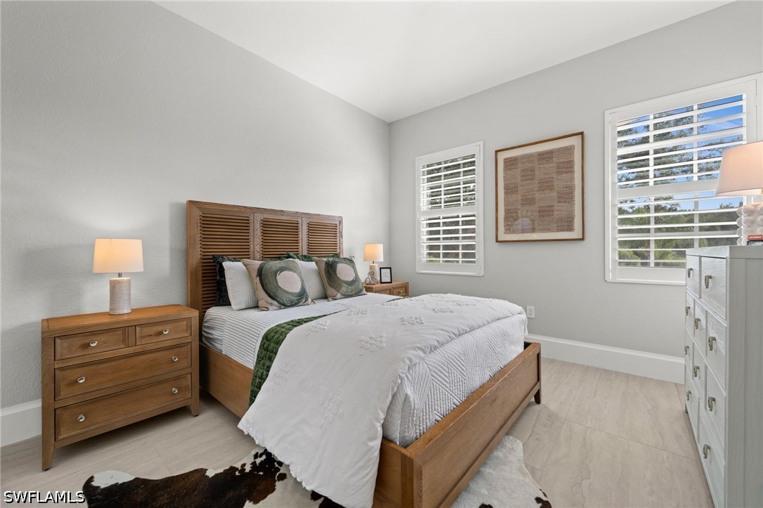 4 Bed Waterfront Home for Sale in Naples, photo 27