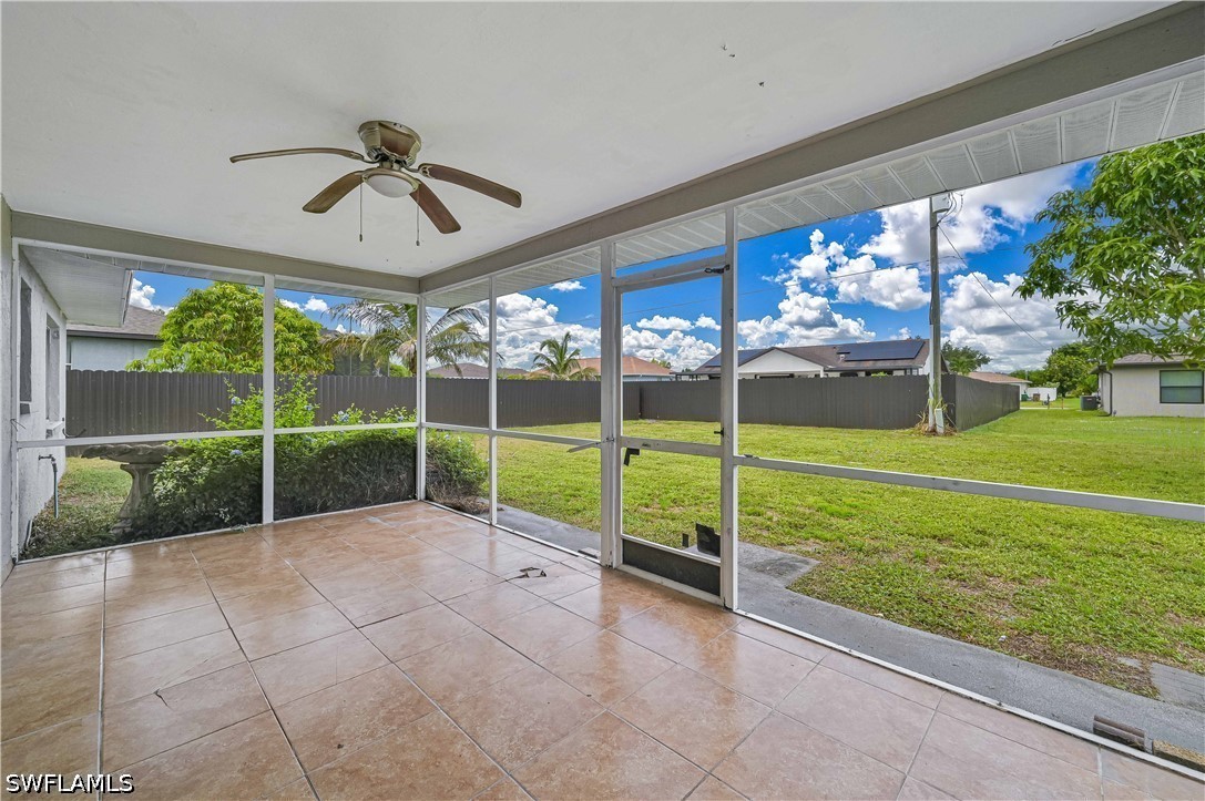 3 Bed SingleFamilyResidence for Sale in Cape Coral, photo 27
