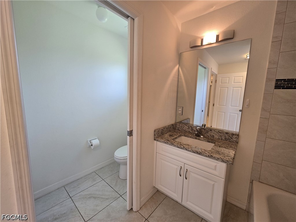 4 Bed Waterfront Home for Sale in Cape Coral, photo 27