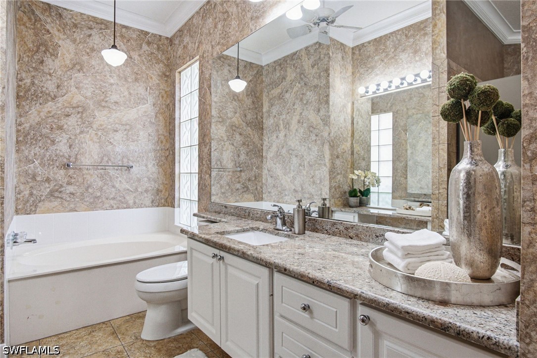 3 Bed Pool Home for Sale in Island Walk, photo 27