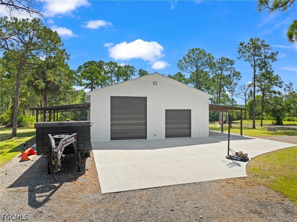 Residential for Sale in Acreage, photo 27