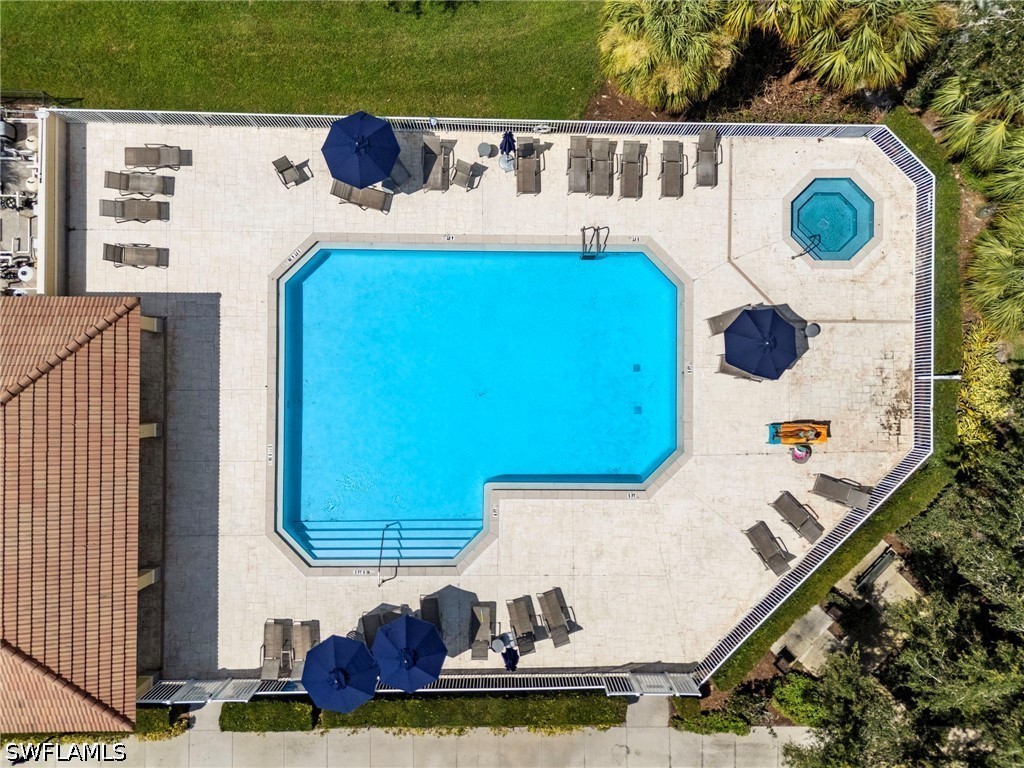 3 Bed Attached for Sale in Naples, photo 27