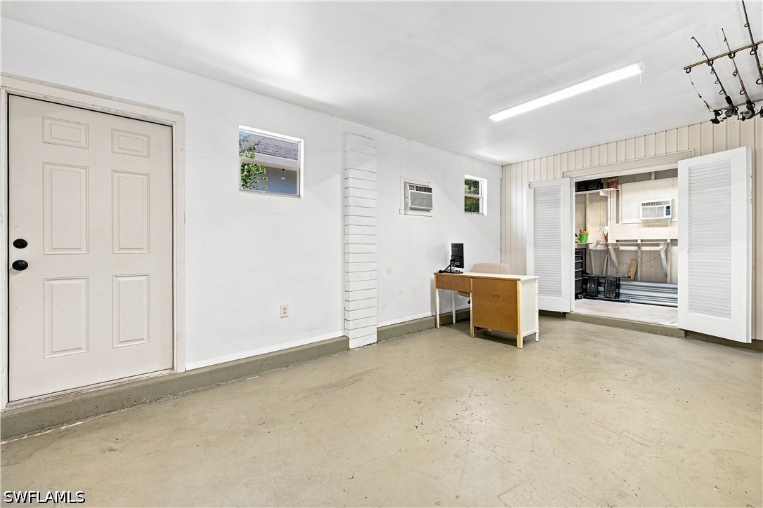 3 Bed SingleFamilyResidence for Sale in Naples, photo 27
