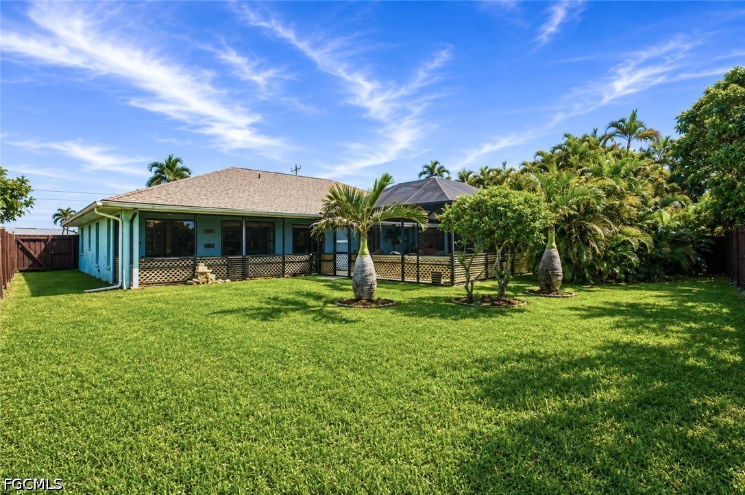 3 Bed Pool Home for Sale in Cape Coral, photo 27