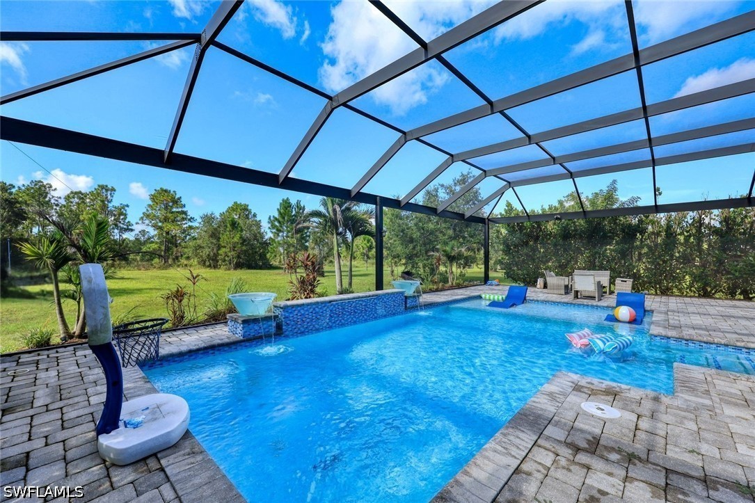 3 Bed Pool Home for Sale in Naples, photo 27