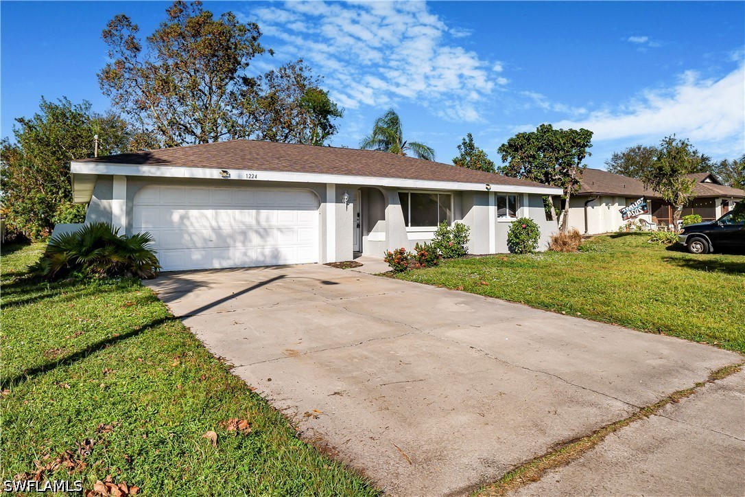 3 Bed Pool Home for Sale in Cape Coral, photo 27