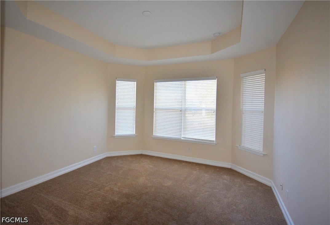 4 Bed SingleFamilyResidence for Sale in Cape Coral, photo 27