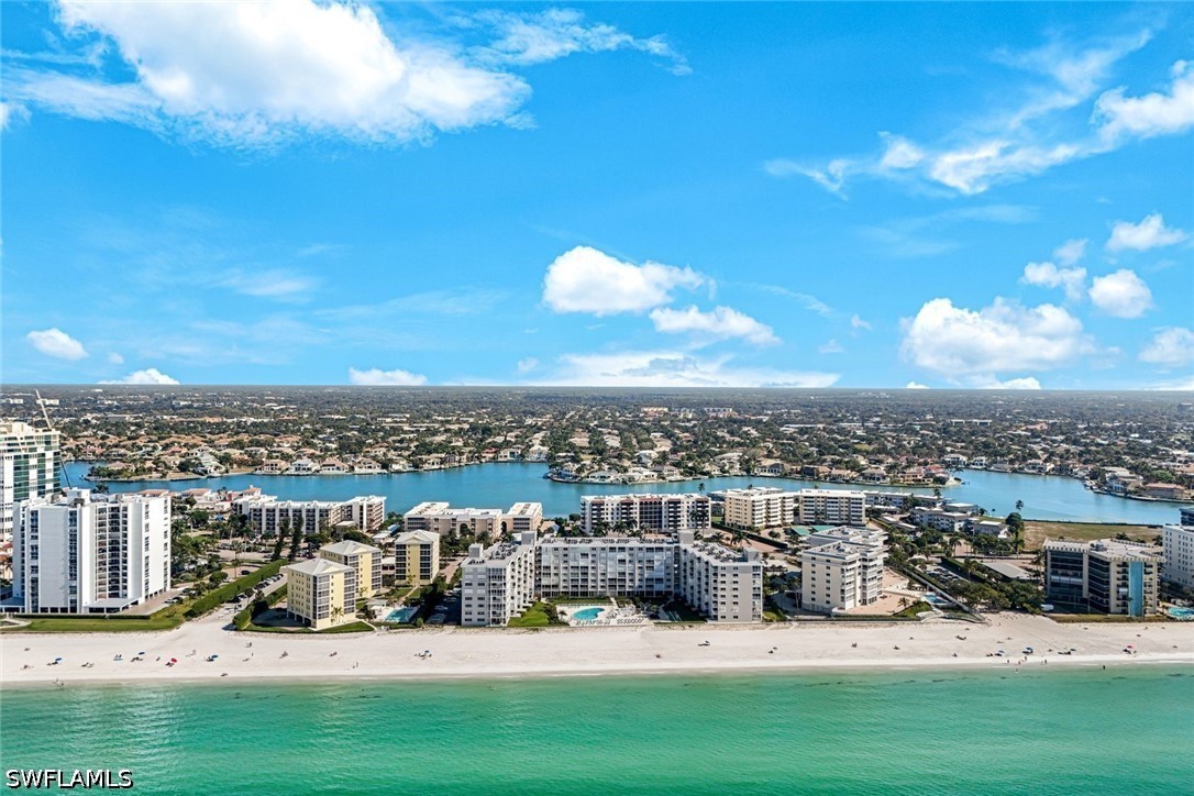 2 Bed Pool Home for Sale in Naples Continental, photo 27