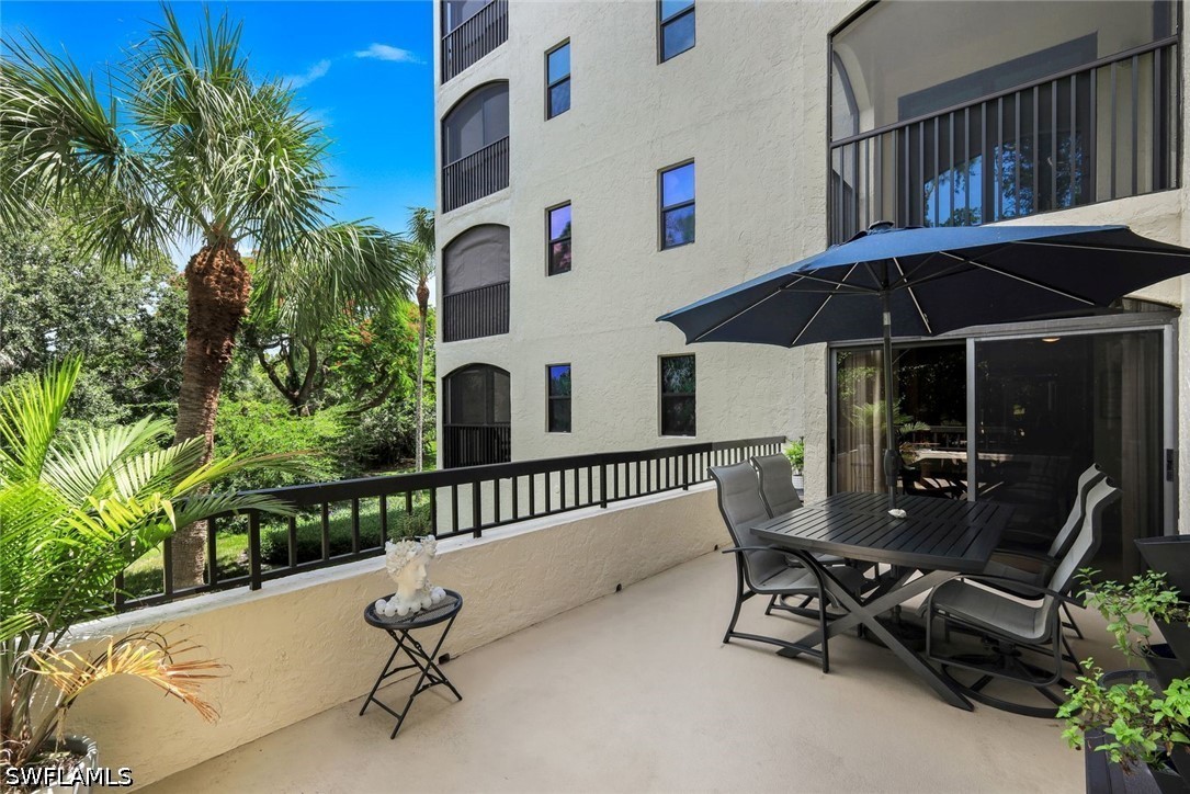 2 Bed Condominium for Sale in Naples, photo 27