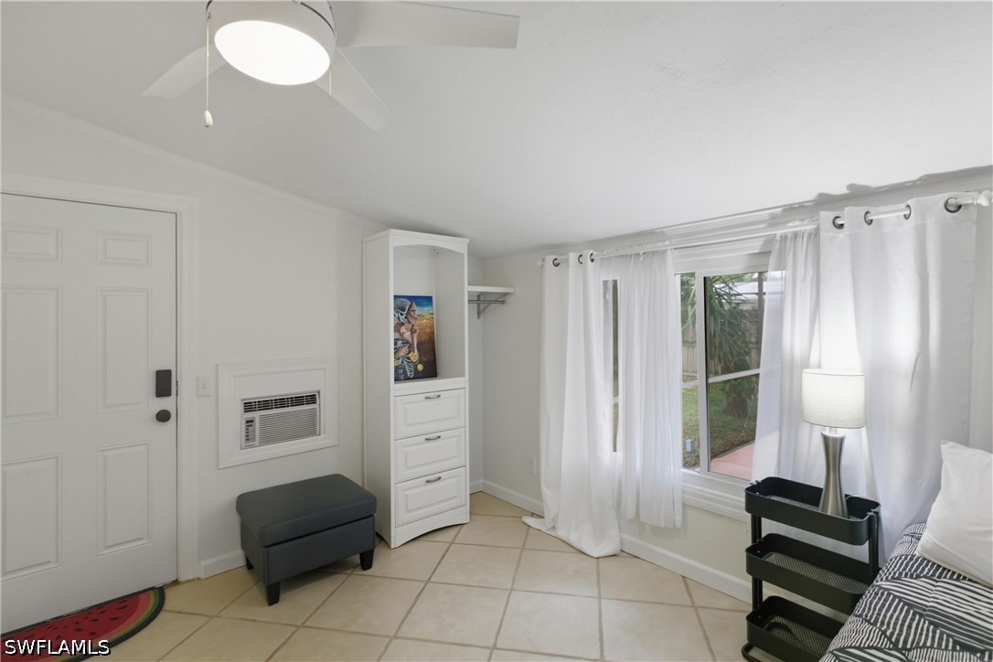 3 Bed SingleFamilyResidence for Sale in Seminole Estates, photo 27