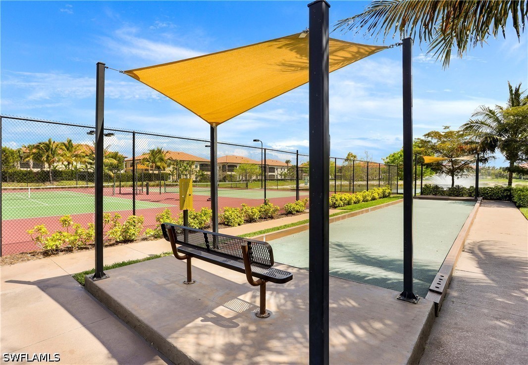 2 Bed Condominium for Sale in Paloma, photo 27