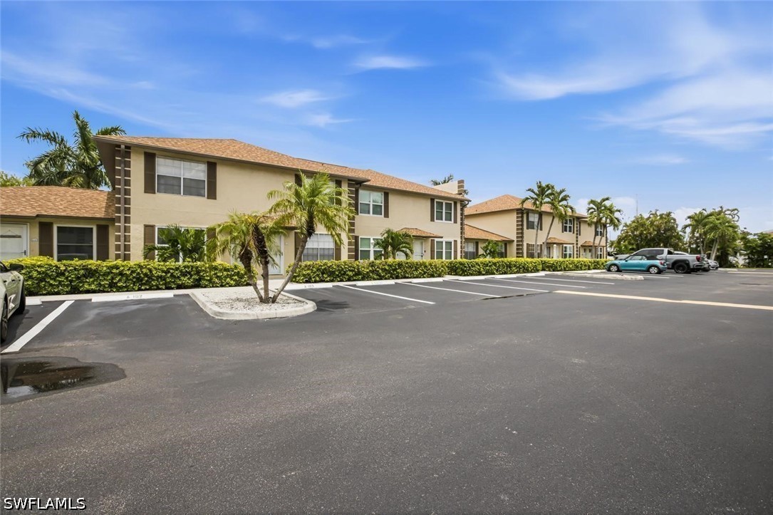 2 Bed Condominium for Sale in Marco Island, photo 27