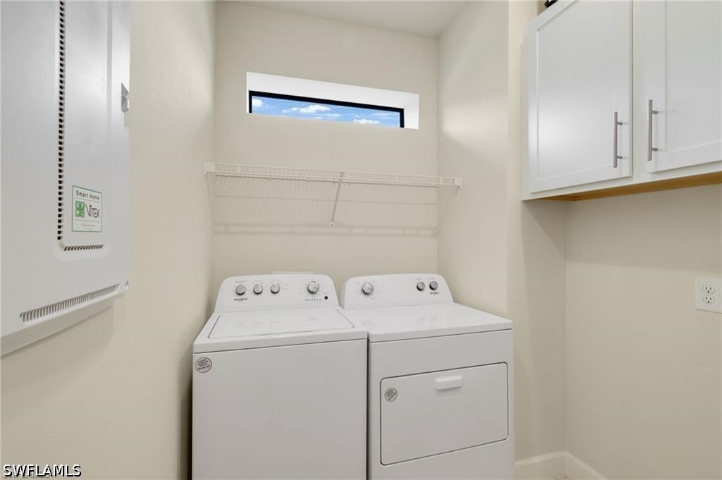 2 Bed Waterfront Home for Sale in Fort Myers, photo 27