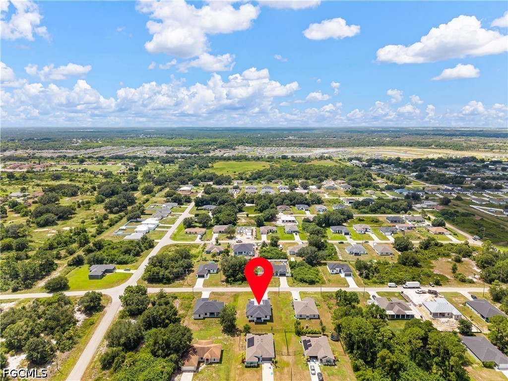 4 Bed SingleFamilyResidence for Sale in Lehigh Acres, photo 27