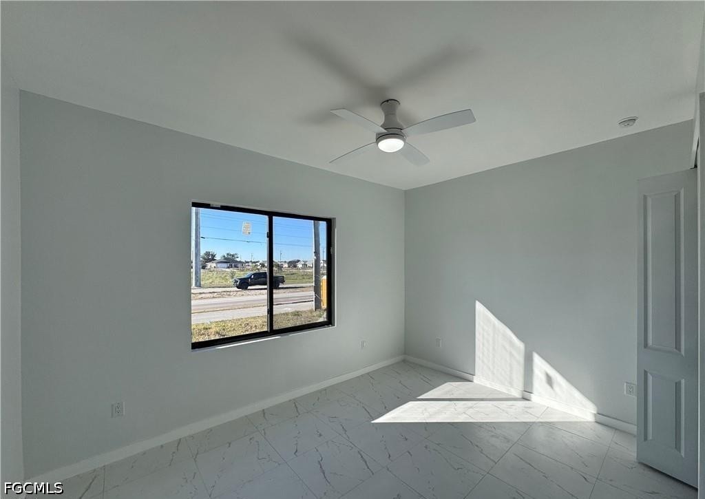 4 Bed SingleFamilyResidence for Sale in Cape Coral, photo 27